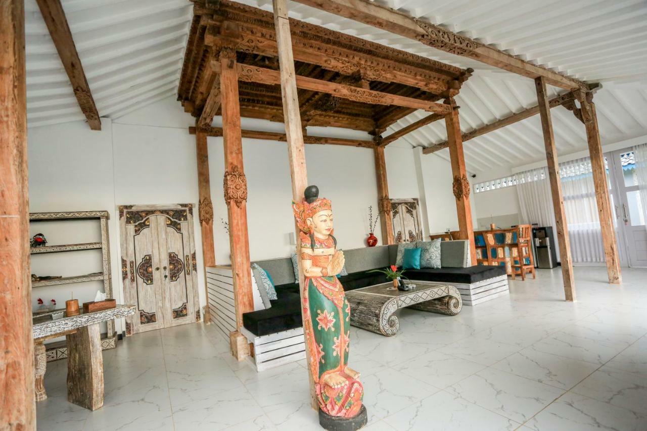 The Kayu Manis Villa Lovina Kültér fotó