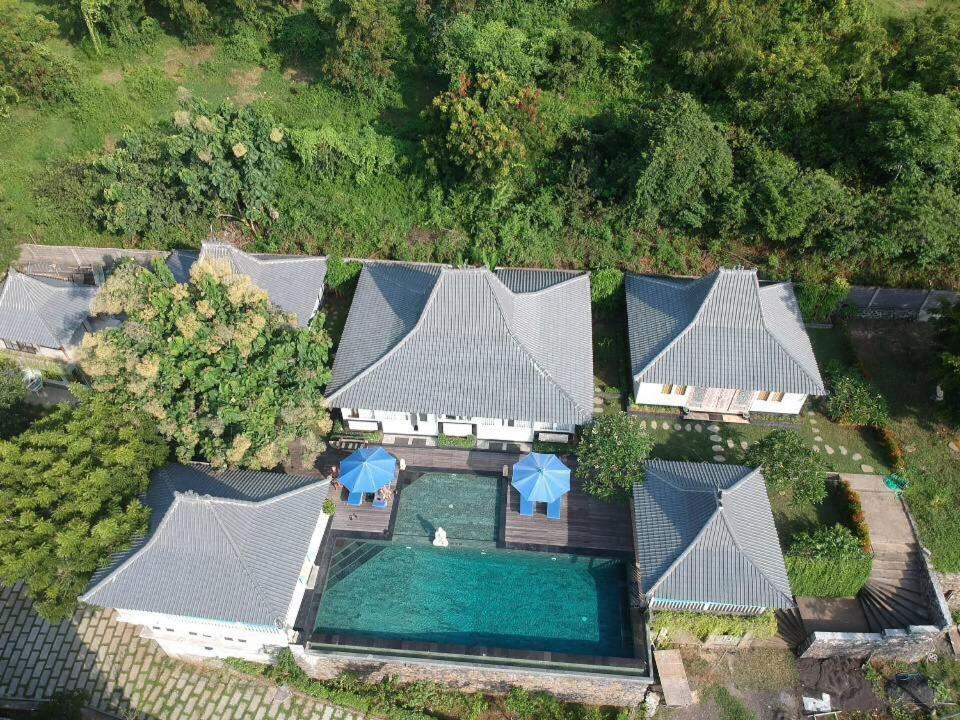 The Kayu Manis Villa Lovina Kültér fotó